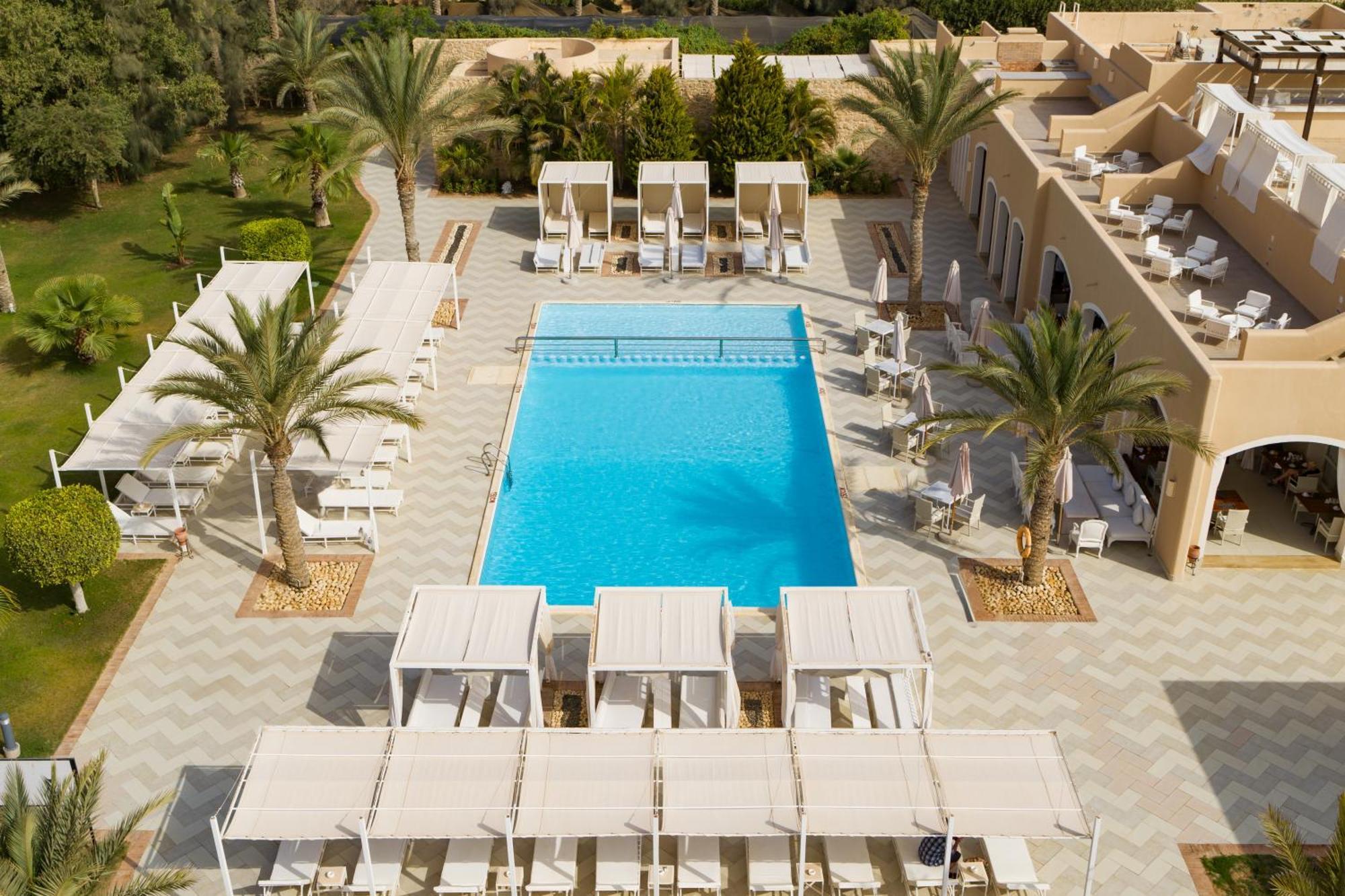 Hotel Jaz Neo Almazino, Almaza Bay Majid Abu Zayd Exterior foto